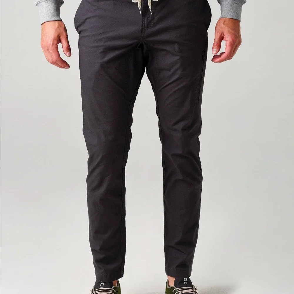 Vuori Black/Dark grey Ripstop Outdoor Athletic Pants - Men's Small